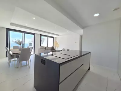 Middle Floor Apartment in Estepona