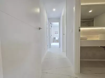 Middle Floor Apartment in Estepona