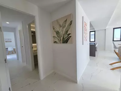 Middle Floor Apartment in Estepona