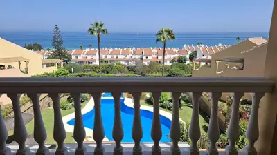 Top Floor Apartment in Manilva