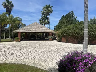 Detached Villa in El Paraiso