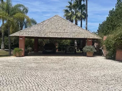 Detached Villa in El Paraiso