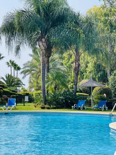 Middle Floor Apartment in Estepona