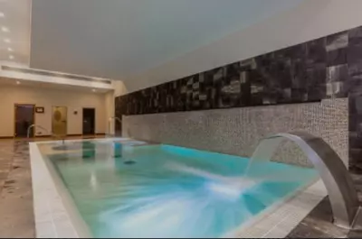 Middle Floor Apartment in Estepona
