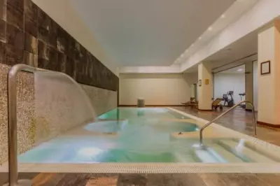 Middle Floor Apartment in Estepona