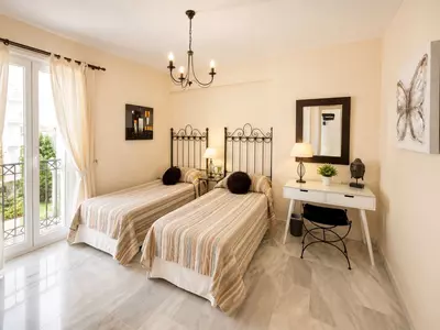 Middle Floor Apartment in Puerto Banús