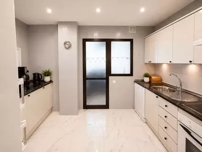 Middle Floor Apartment in Puerto Banús
