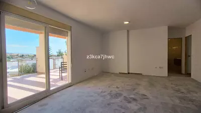 Top Floor Apartment in Cancelada