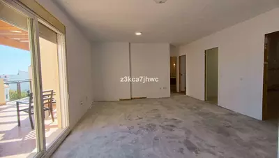 Top Floor Apartment in Cancelada