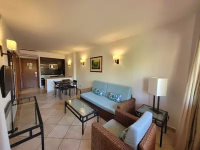 Middle Floor Apartment in Bel Air