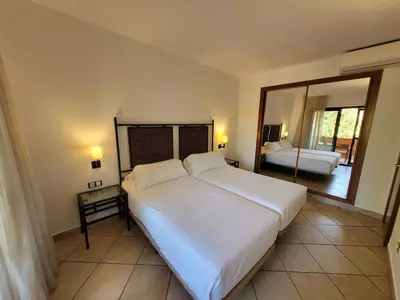 Middle Floor Apartment in Bel Air