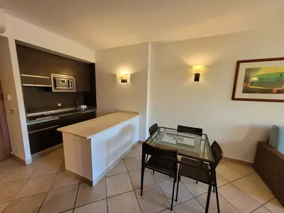 Middle Floor Apartment in Bel Air