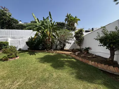 Detached Villa in Estepona