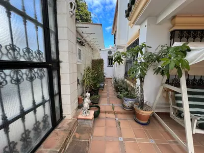 Detached Villa in Nueva Andalucía
