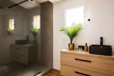 Middle Floor Apartment in Estepona
