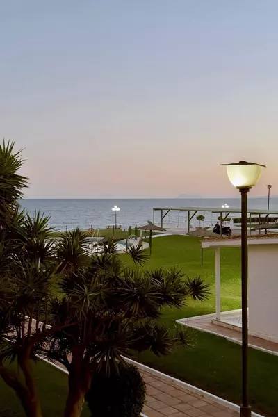 Middle Floor Apartment in Estepona