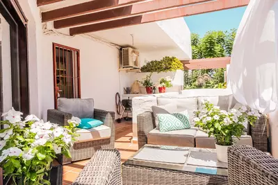 Middle Floor Apartment in Nueva Andalucía