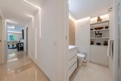 Middle Floor Apartment in Marbella