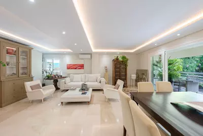 Middle Floor Apartment in Marbella
