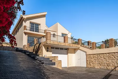 Detached Villa in Estepona