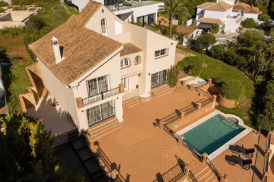 Detached Villa in Estepona