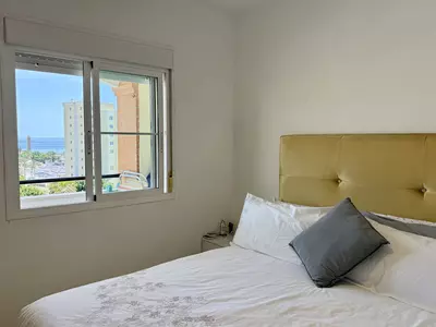Middle Floor Apartment in Estepona
