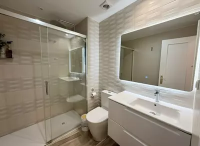 Middle Floor Apartment in Estepona