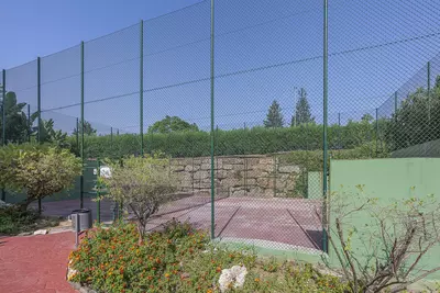 Middle Floor Apartment in Guadalmina Alta