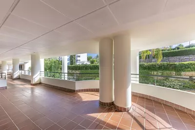 Middle Floor Apartment in Guadalmina Alta