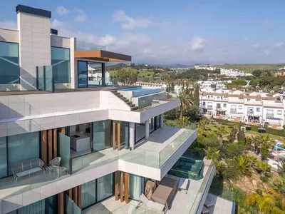 Penthouse Duplex in Estepona