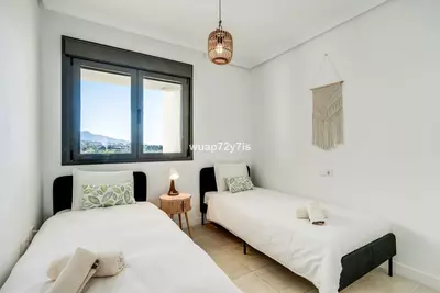 Middle Floor Apartment in Selwo