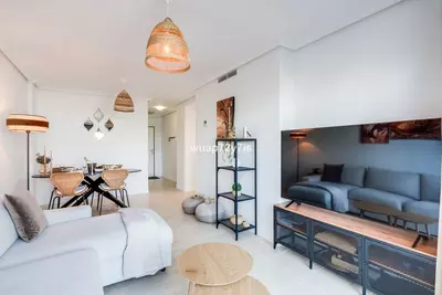 Middle Floor Apartment in Selwo