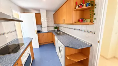 Middle Floor Apartment in Estepona
