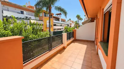 Middle Floor Apartment in Estepona