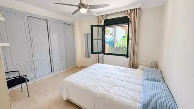 Middle Floor Apartment in Estepona