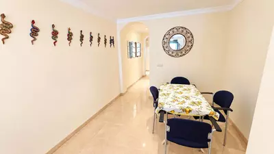 Middle Floor Apartment in Estepona