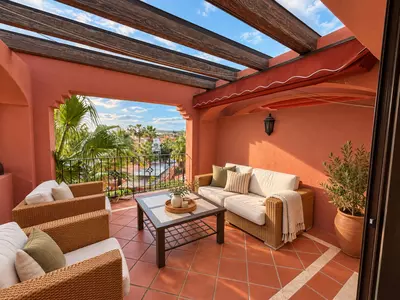 Penthouse Duplex in Nueva Andalucía