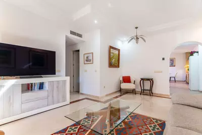 Middle Floor Apartment in Elviria