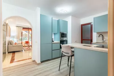 Middle Floor Apartment in Elviria