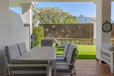 Ground Floor Apartment in Nueva Andalucía