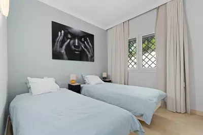 Ground Floor Apartment in Nueva Andalucía