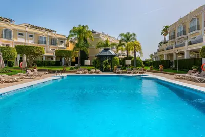 Ground Floor Apartment in Nueva Andalucía