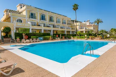 Ground Floor Apartment in Nueva Andalucía