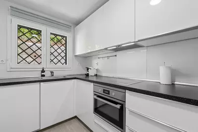 Ground Floor Apartment in Nueva Andalucía