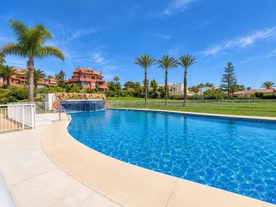 Middle Floor Apartment in Marbella