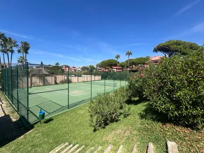 Middle Floor Apartment in Marbella