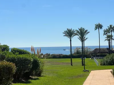 Middle Floor Apartment in Marbella