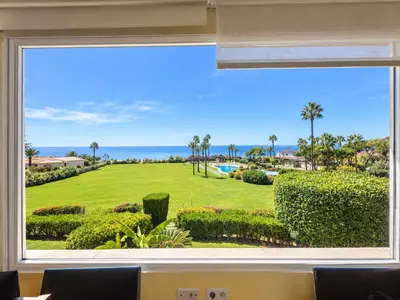 Middle Floor Apartment in Marbella
