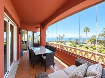 Middle Floor Apartment in Marbella