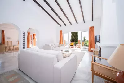 Detached Villa in Elviria
